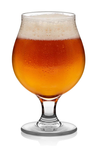 Tulip Glass: This glass is favored for its ability to support a frothy head while also concentrating the aroma of hoppy beers and complex hydromels, making each sip a deeply sensory experience.