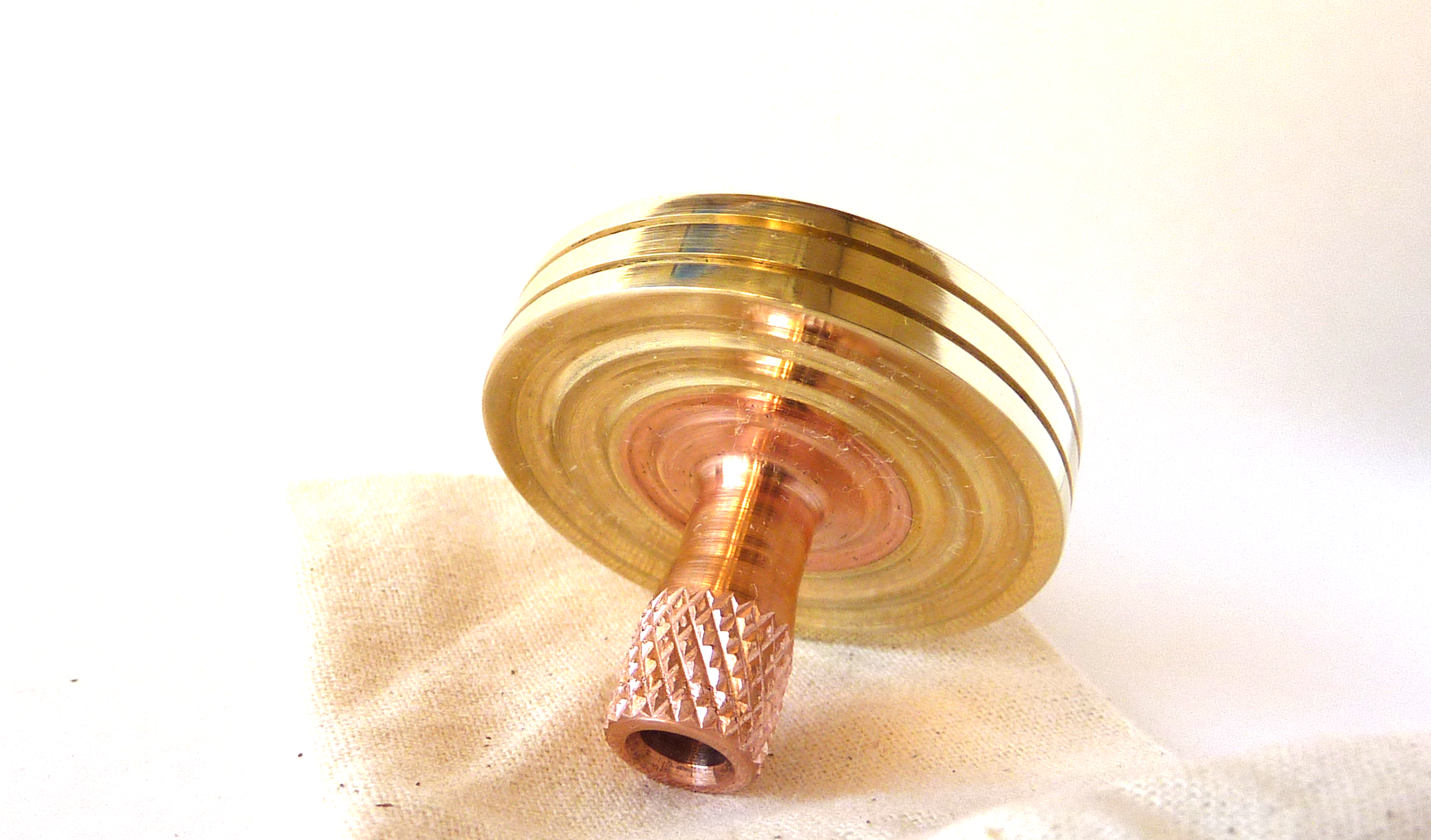 Top 1601 - Brass and Copper