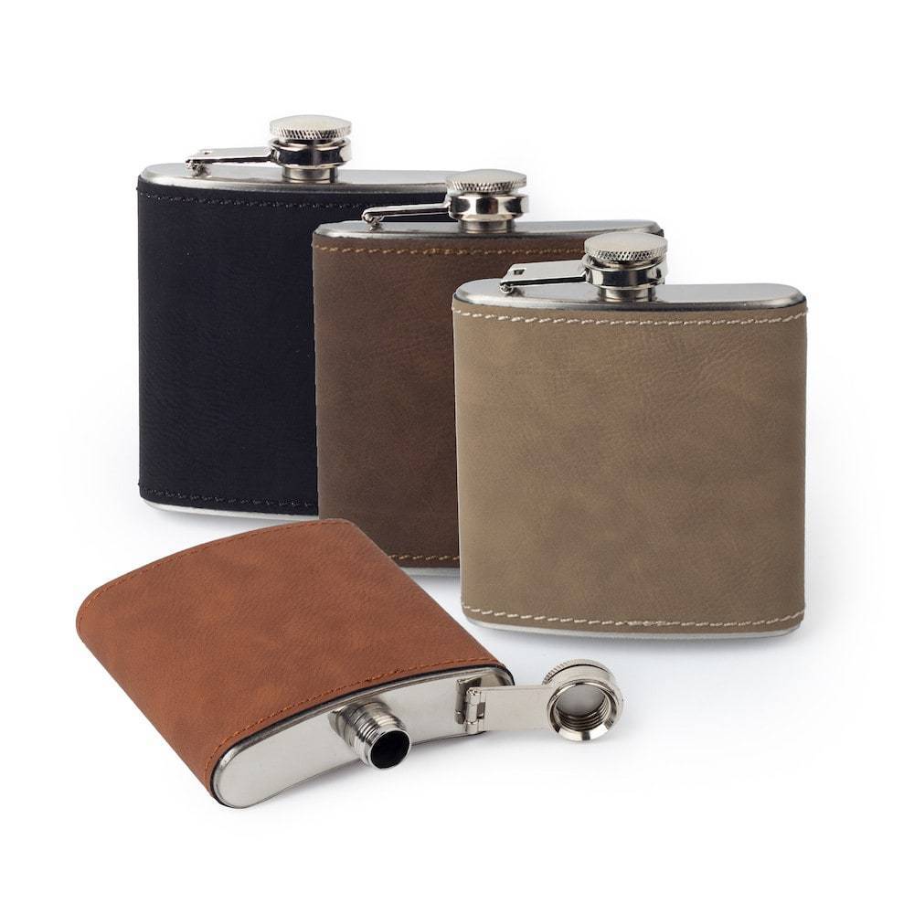 https://cdn.shopify.com/s/files/1/1400/5987/products/custom-etched-saddle-leather-flask-6-ounce-integrity-bottles-11836957098083_1600x.jpg?v=1571303339