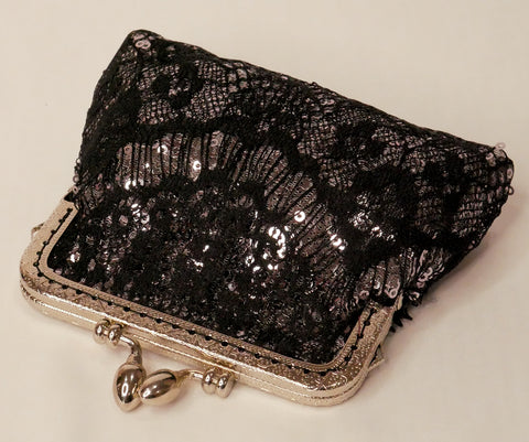 Black Vintage Style Carpet Bag