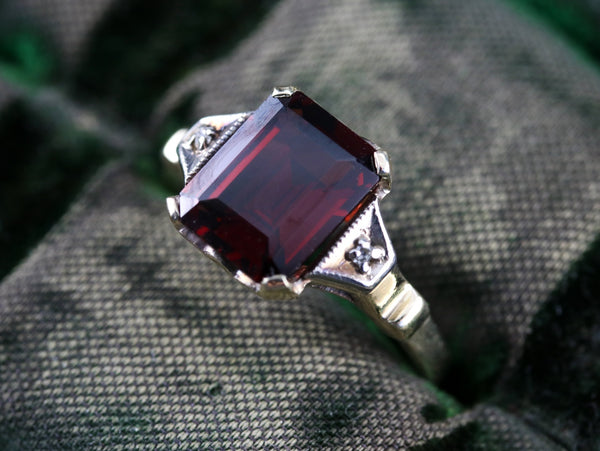 red variety of garnet