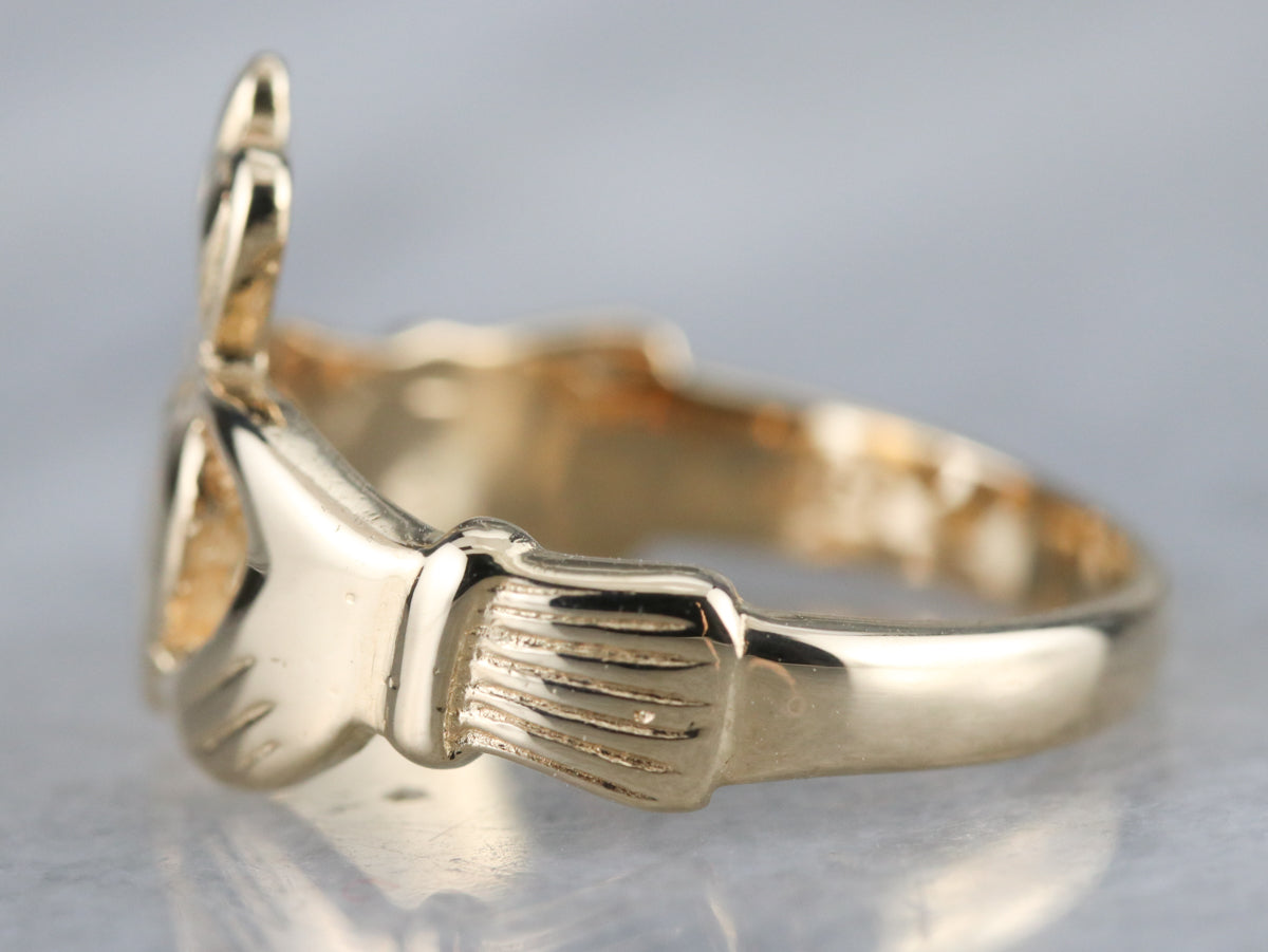 Vintage Gold Claddagh Band   1809 94 1200x 