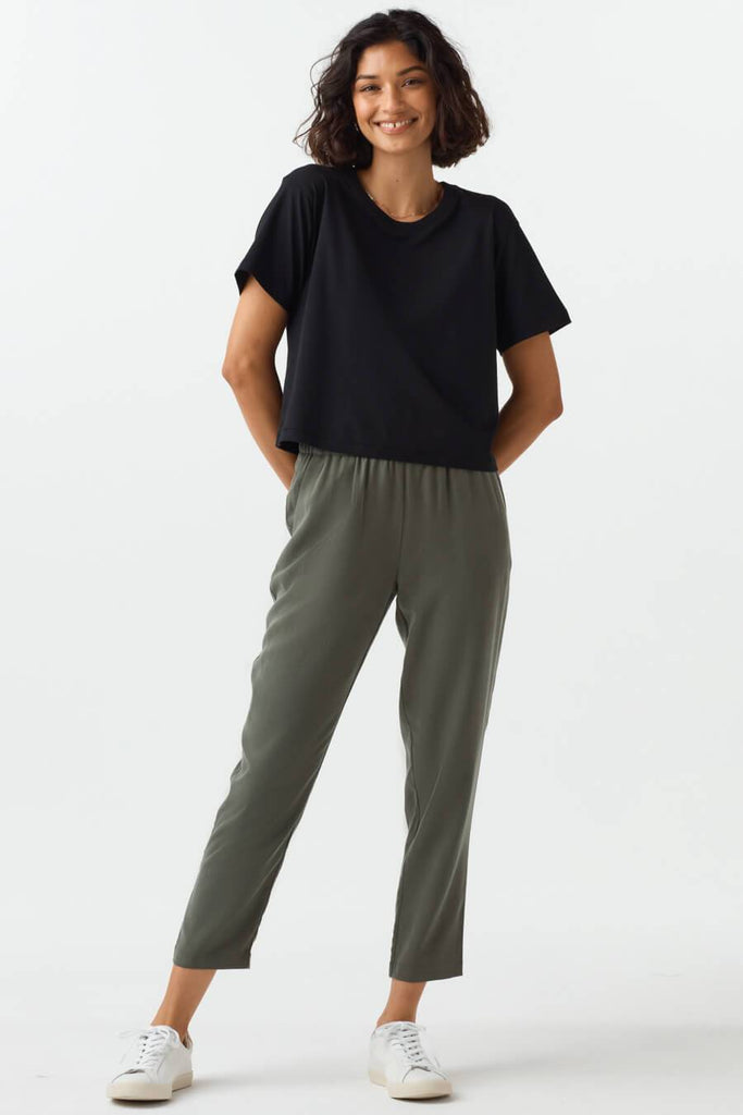 The Boxy Cropped Tee – VETTA