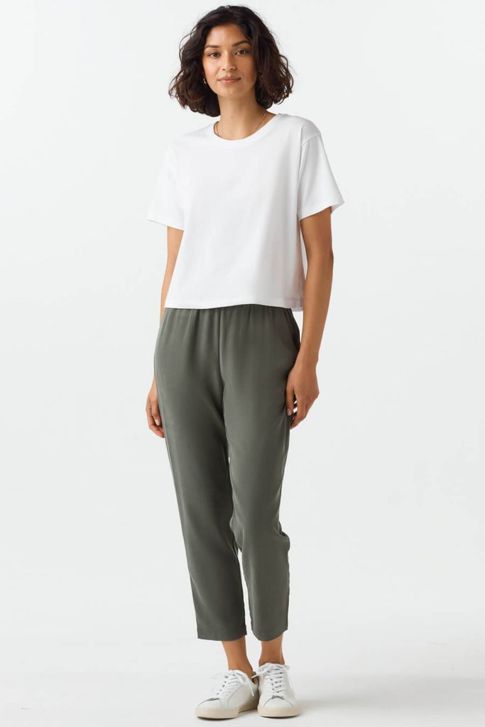 The Boxy Cropped Tee – VETTA