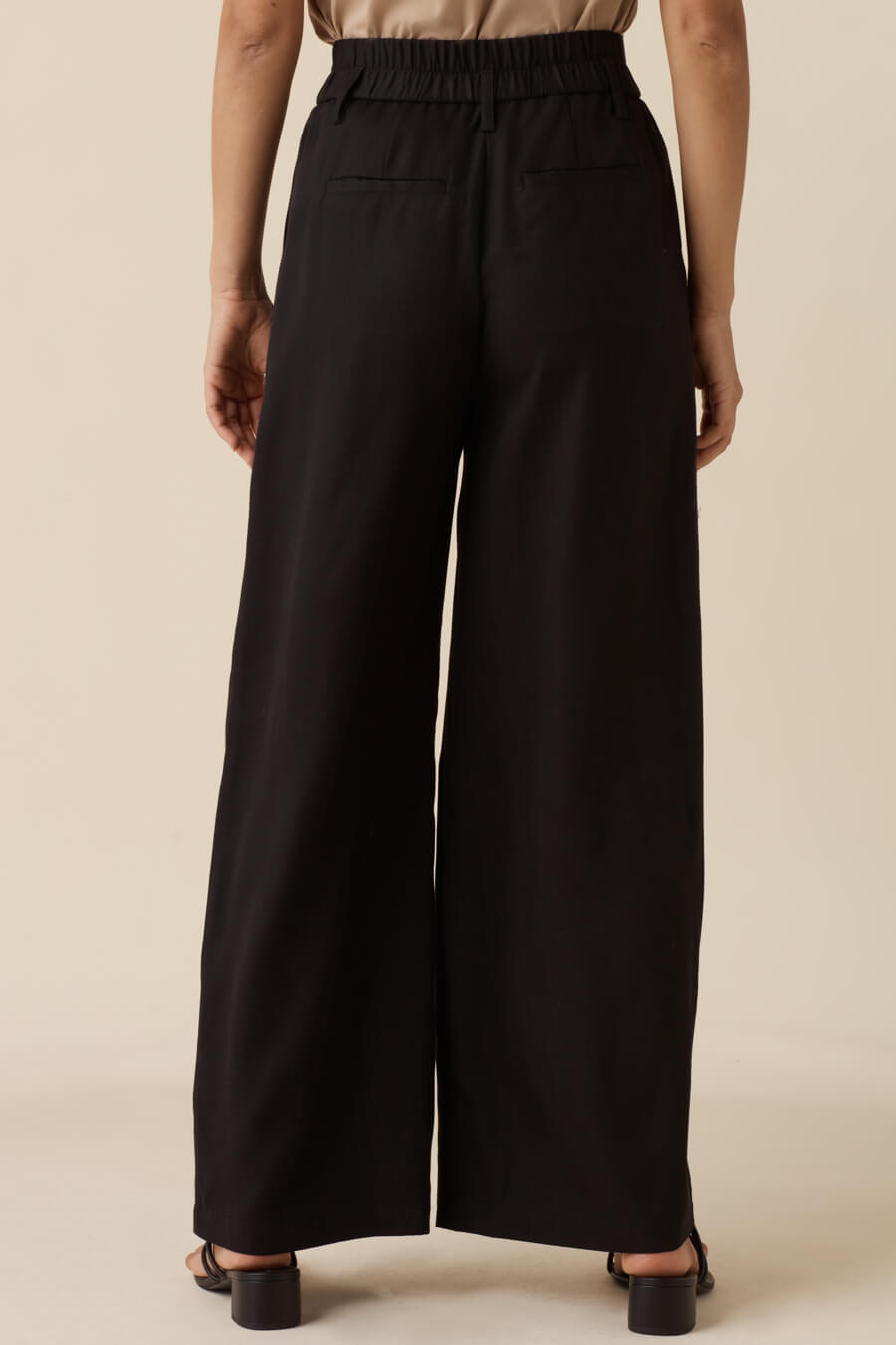 The Elastic Waist Trouser