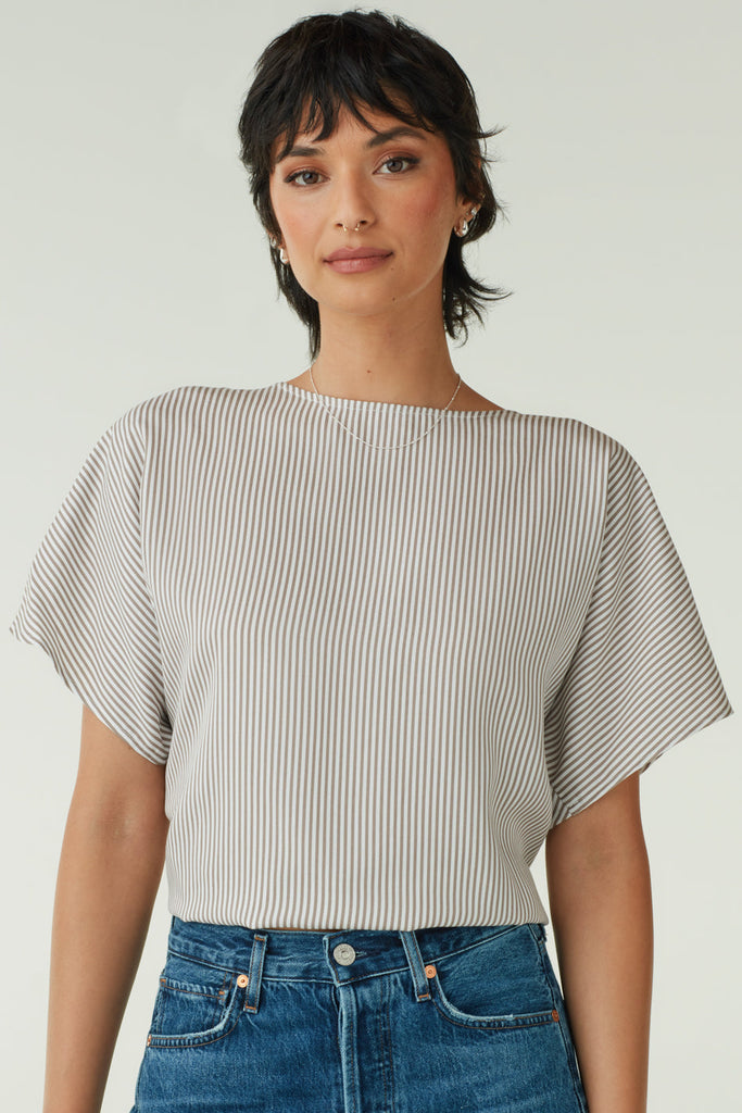 The Convertible Tie Blouse – VETTA