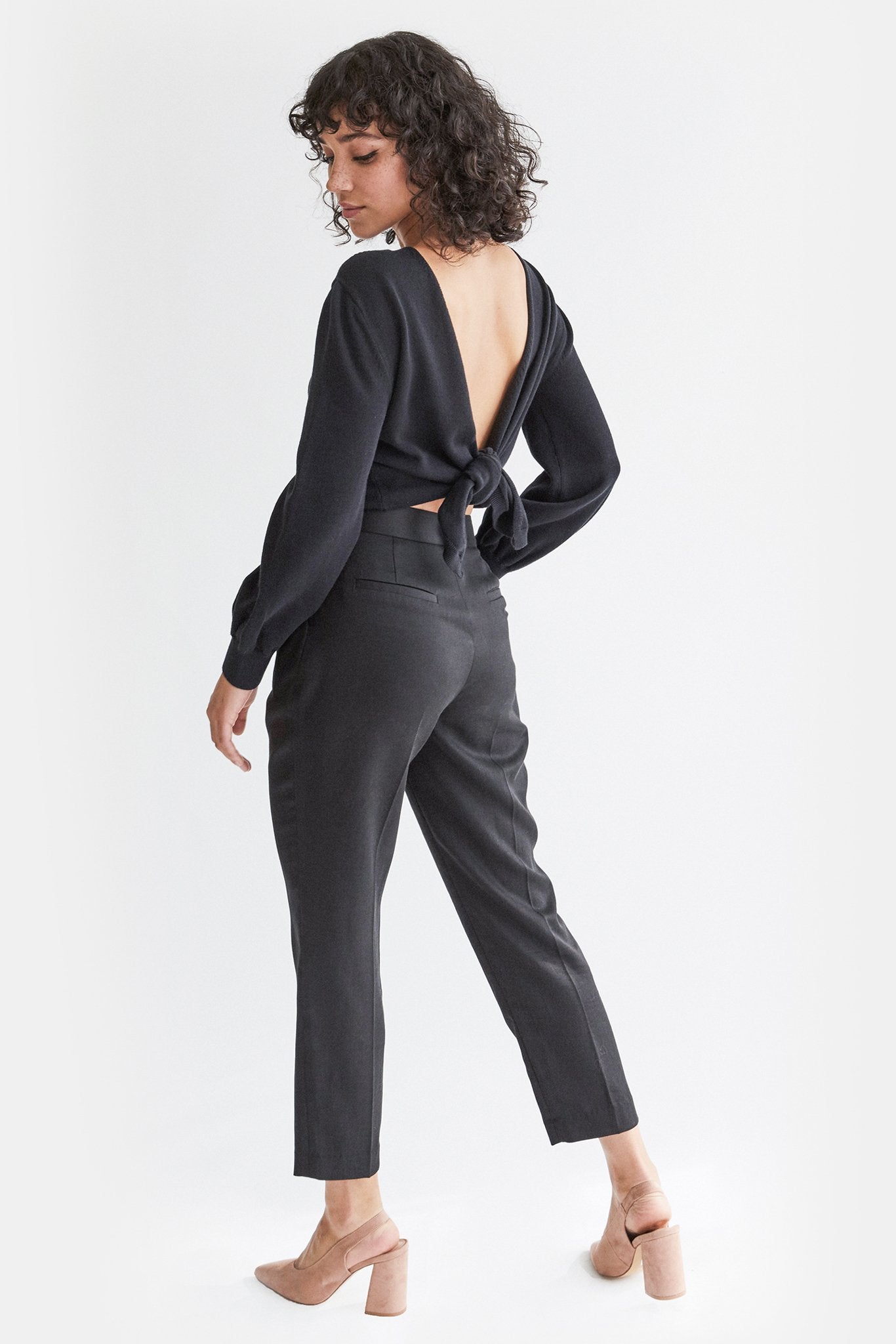 The Pleated High Waist Trouser – VETTA