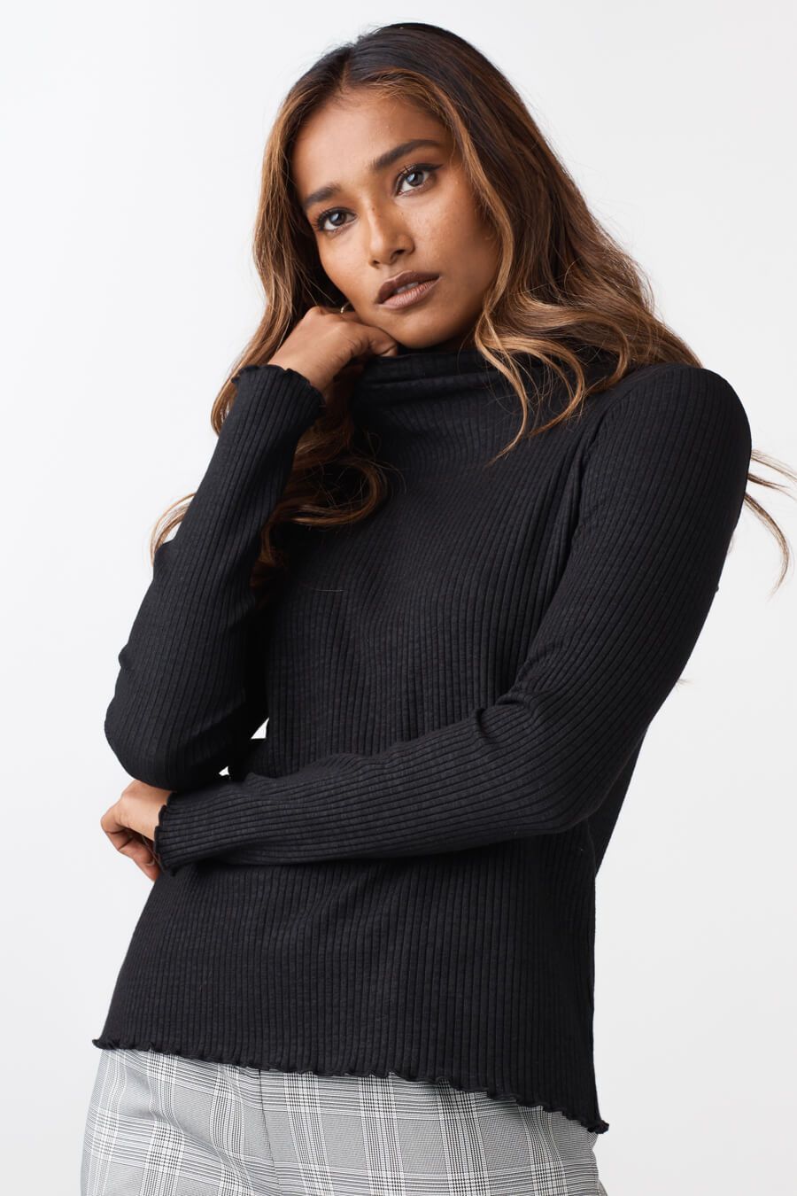 The Ribbed Mockneck Top – VETTA