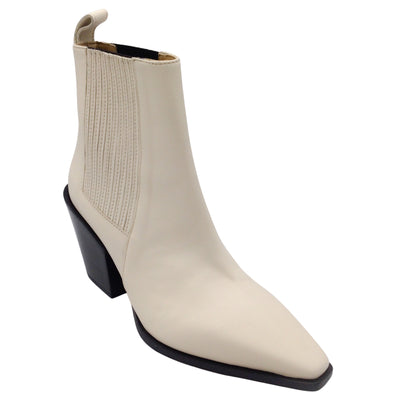 Aeyde Ivory Pointed Toe Leather Pull-on Chelsea Boots/Booties