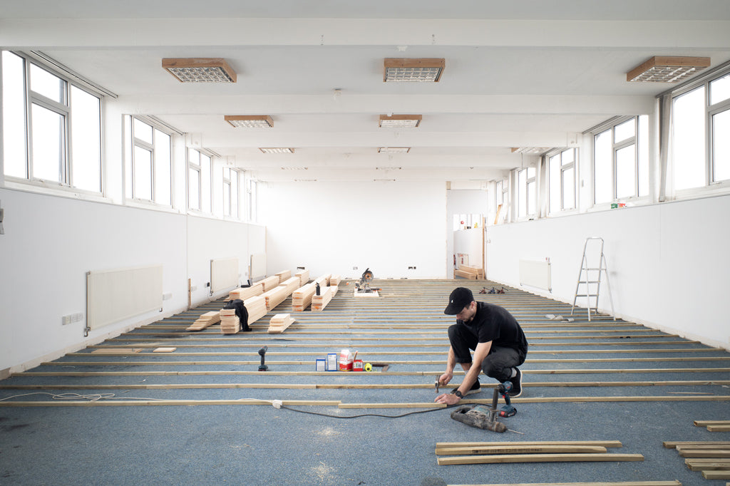 Laying battens on a large floor
