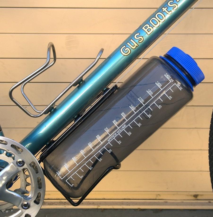 twofish water bottle cage