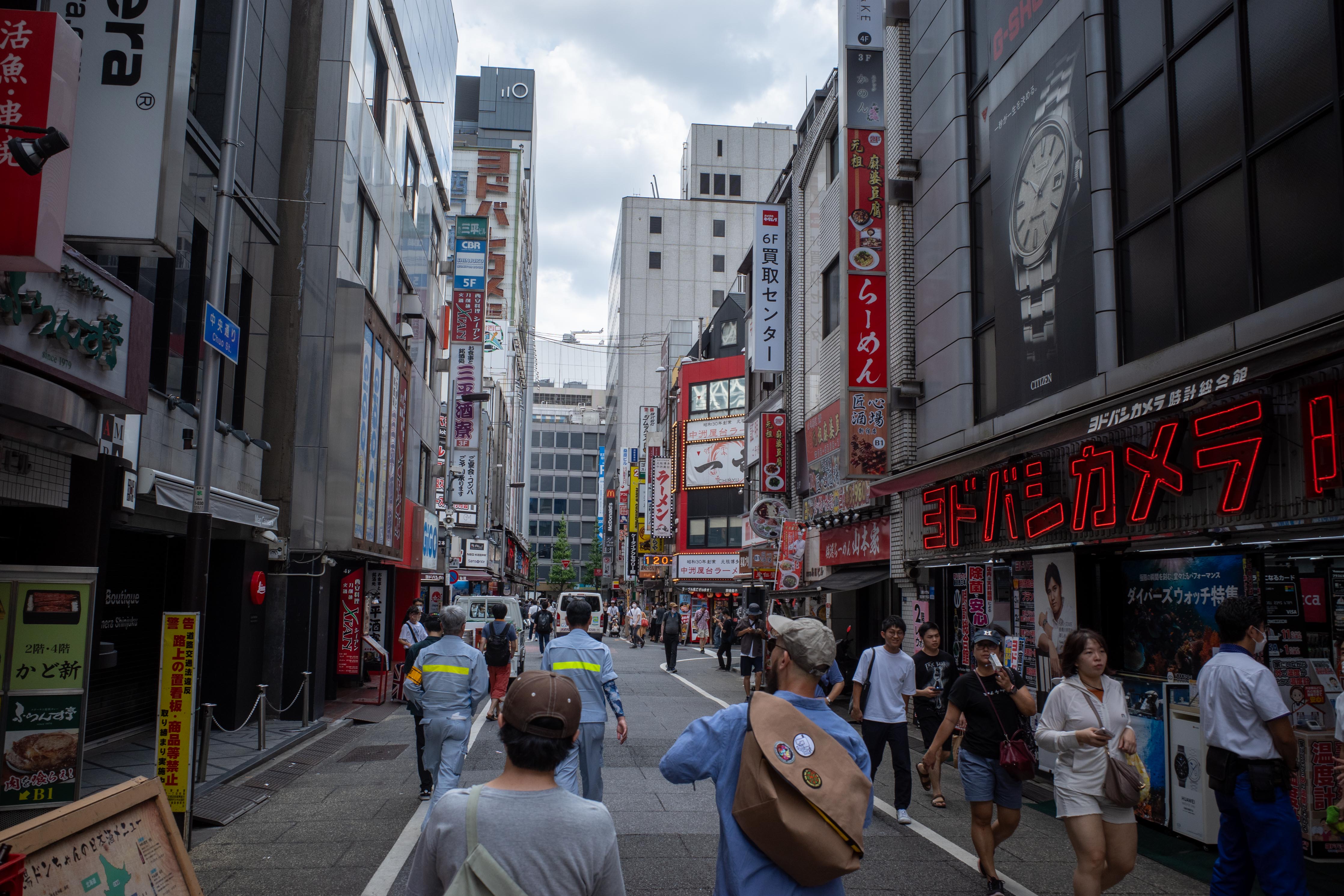 Colonel and Jugg in Shinjuku