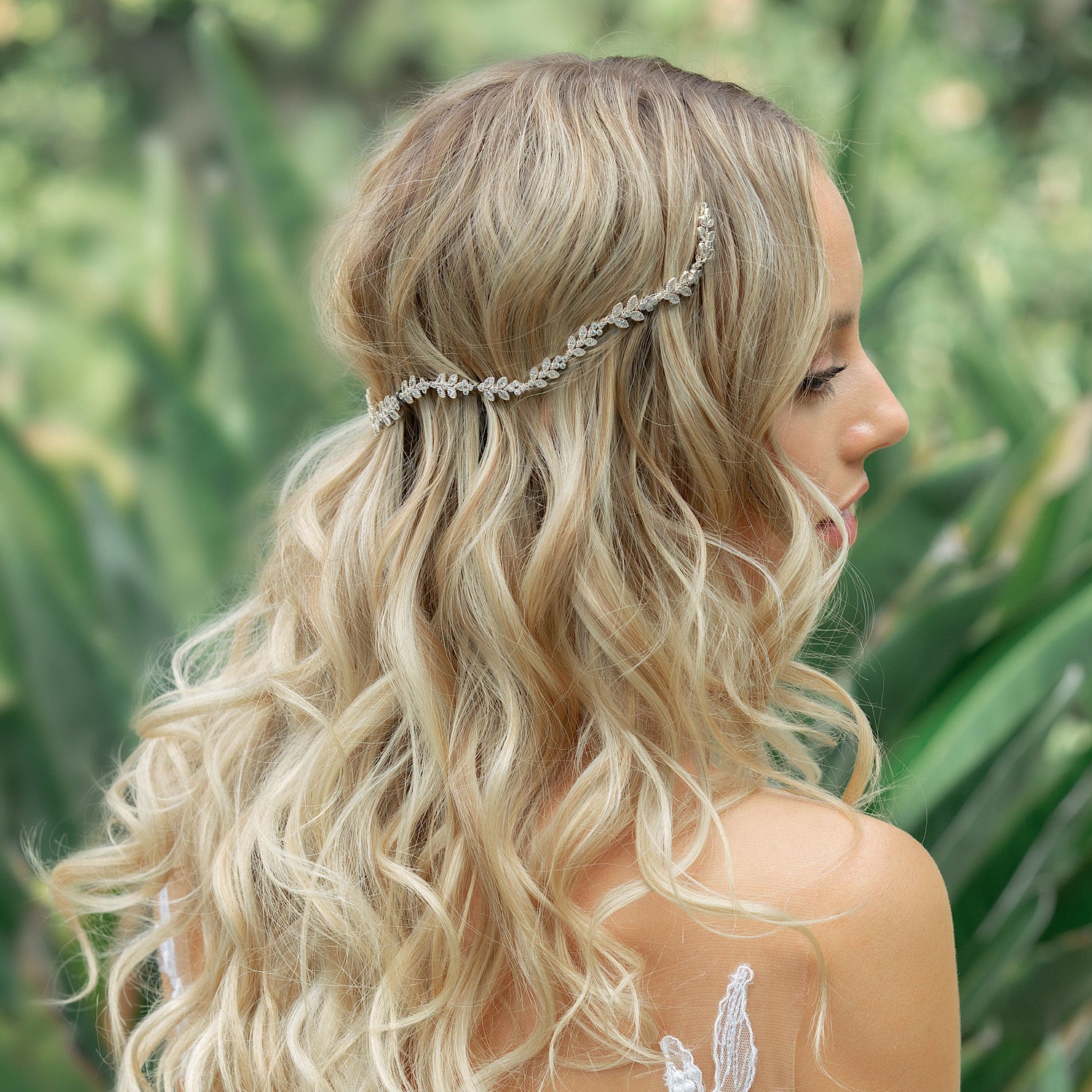 agitation lejr Dekoration Bridal Hair Vine, Wedding Crystal Silver Leaf Laurel Wreath – AMYO Bridal