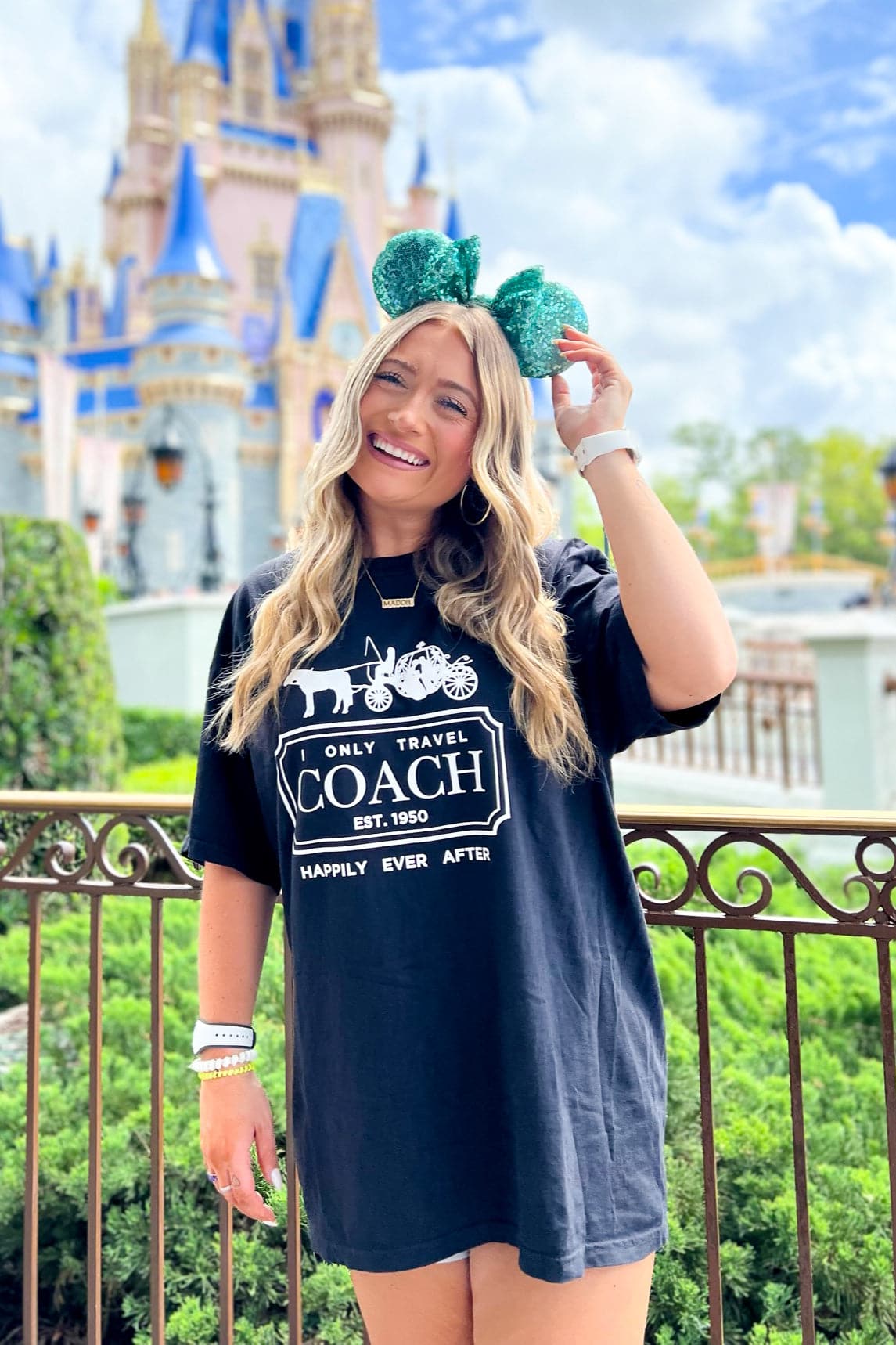 Black / SM I Only Travel Coach Oversized Graphic Tee - kitchencabinetmagic