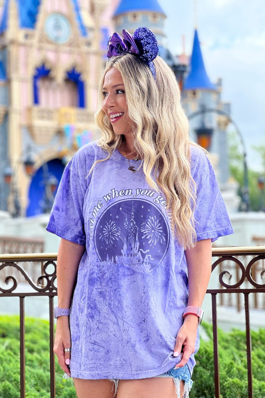 Amethyst / SM Text Me When You Get Home Castle Graphic Tee - kitchencabinetmagic