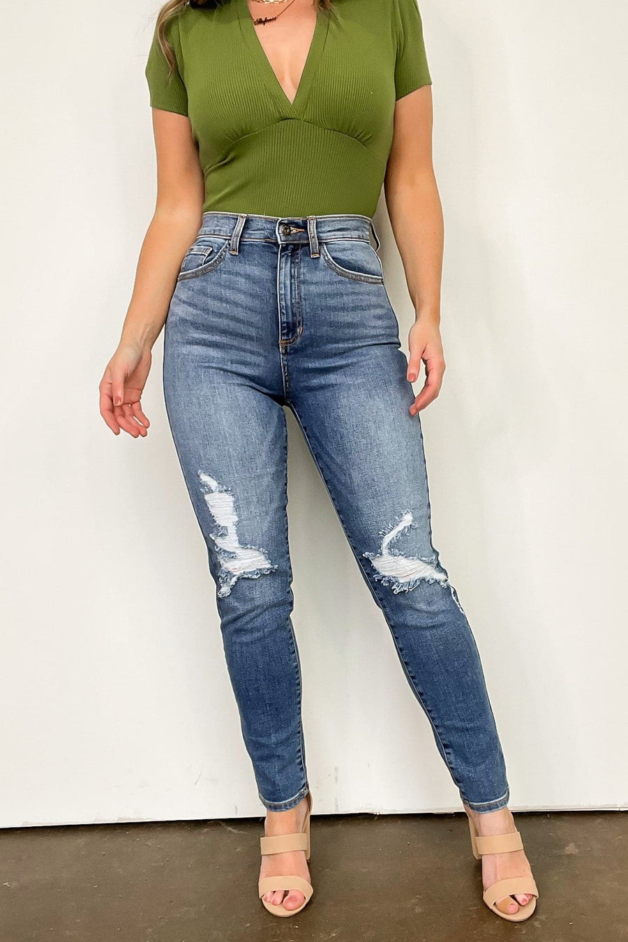  Carlenah Distressed Straight Jeans - kitchencabinetmagic