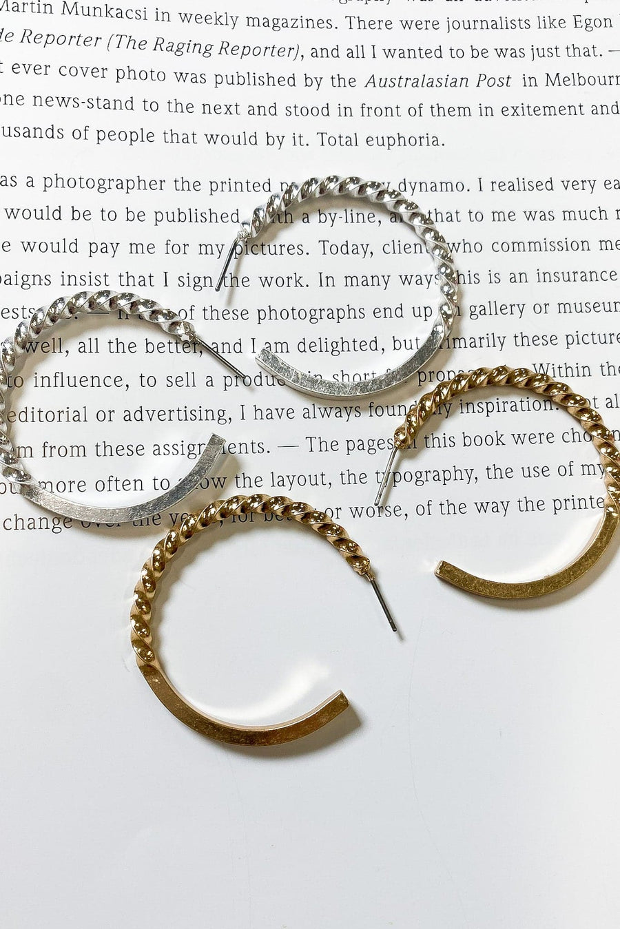  Glam Lifestyle Twist Detail Hoop Earrings - FINAL SALE - kitchencabinetmagic