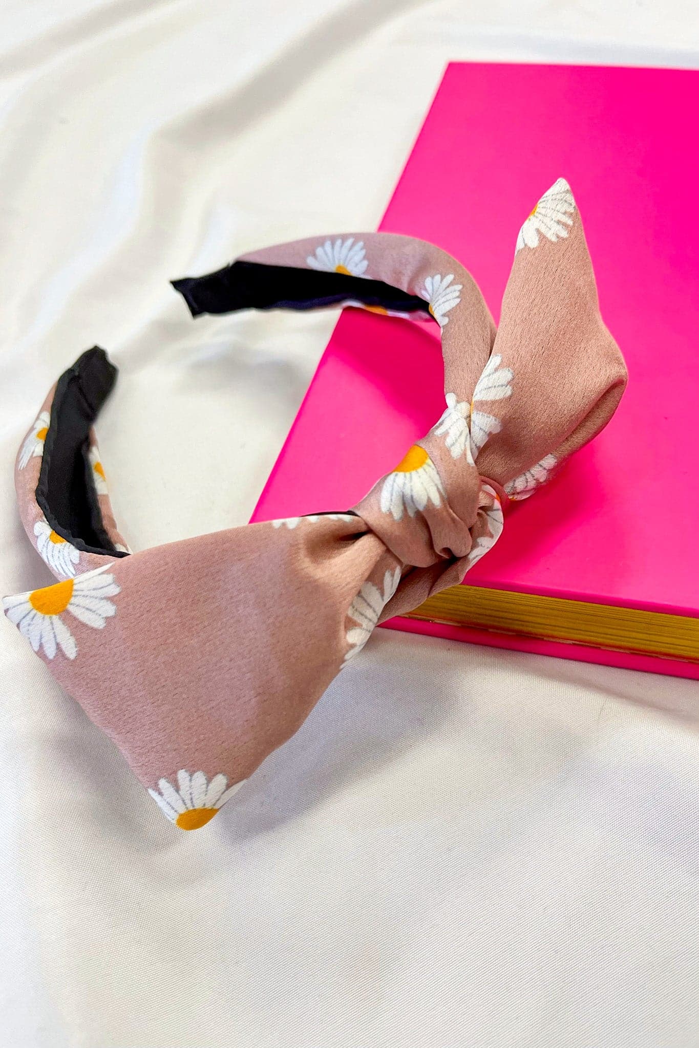 Pink Coming Up Daisies Bow Headband - kitchencabinetmagic