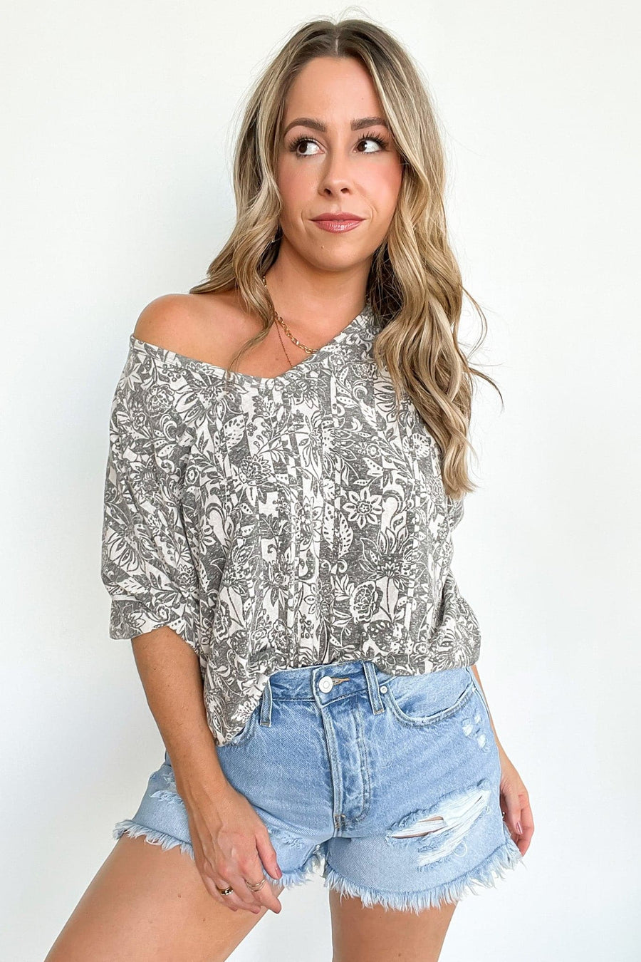 Gray / S Spectacular Grove Floral Dolman Top | CURVE - kitchencabinetmagic