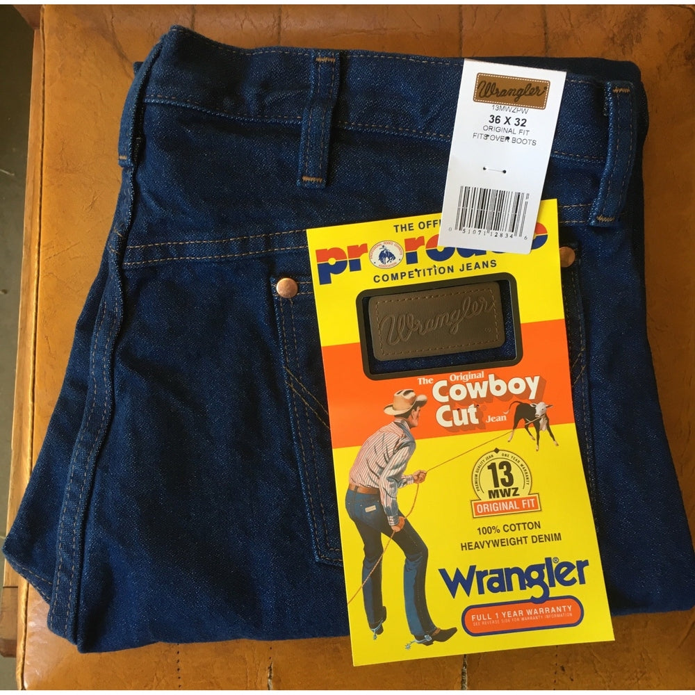 Wrangler Jeans - Mens Prewashed 36 X 32 – Essential Animal Supplies