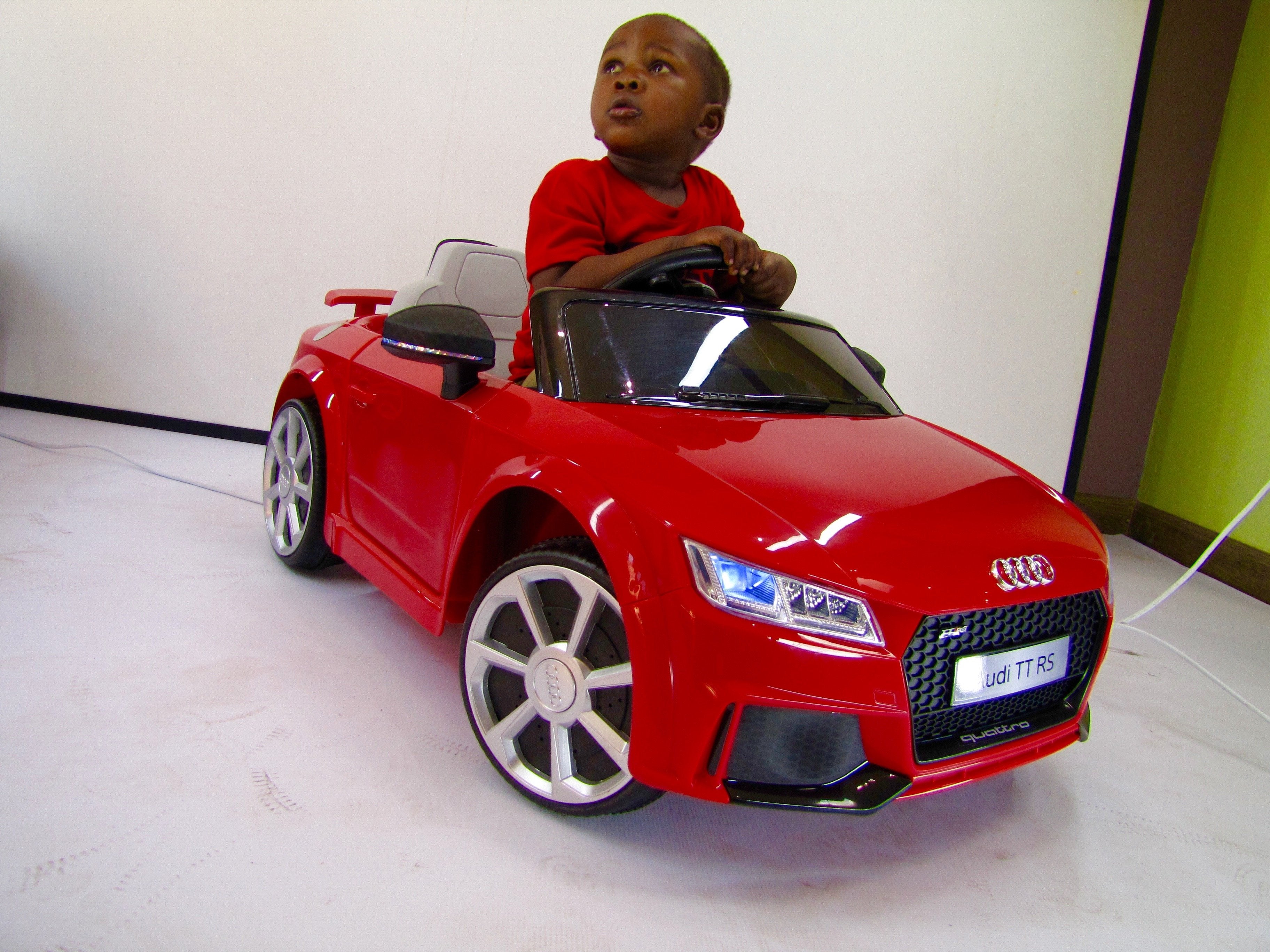 audi tt kids car