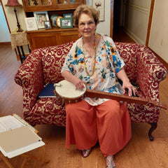 Dianne Butler dulcimer player