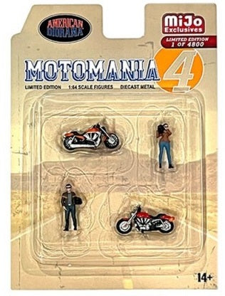 American Diorama 1:64 Racetrack Diorama w/Auto World Gulf Racing Livery  Stickers