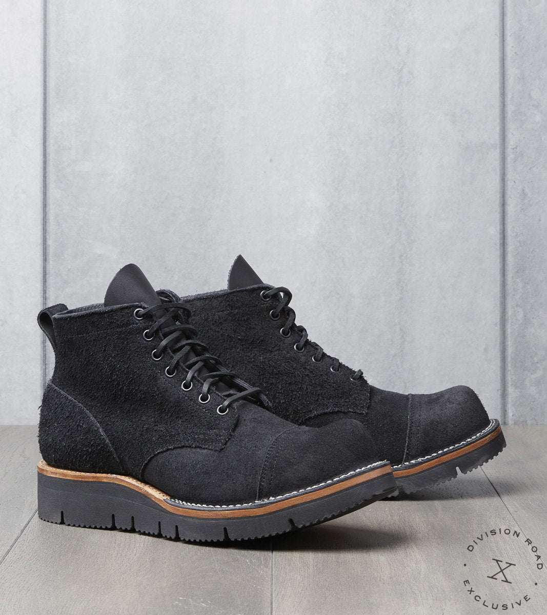 black roughout boots