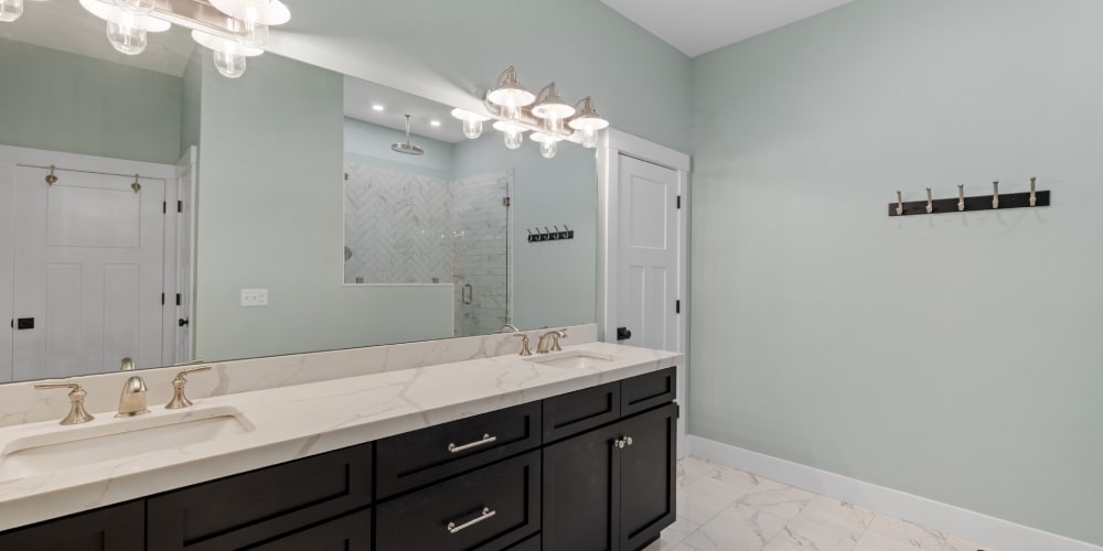 bathroom vanity color trends