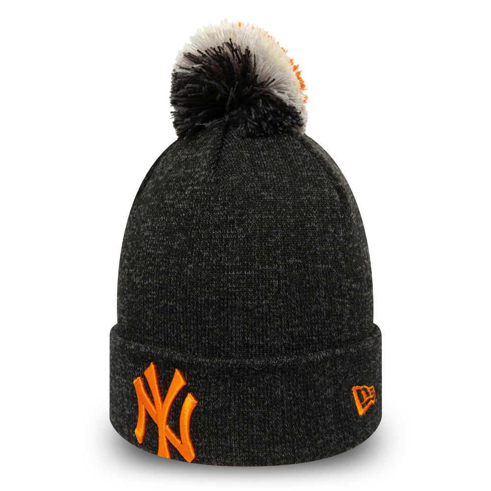 Кепка с помпоном мужская. Шапка New era Essential Knit New York Yankees. Шапка New era Team Cuff Beanie NEYYAN. Шапка бини New era. Шапка New era Multi logo Beanie.