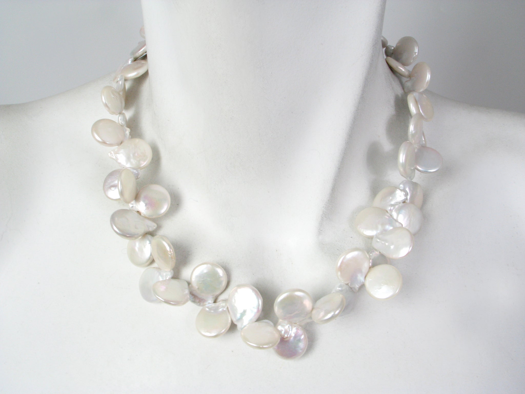 coin pearl necklace