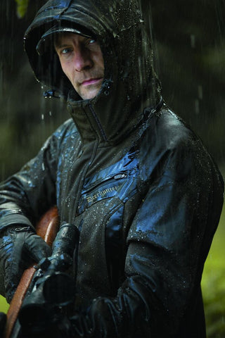 Man wearing Deerhunter jacket for shooting in the wet weather