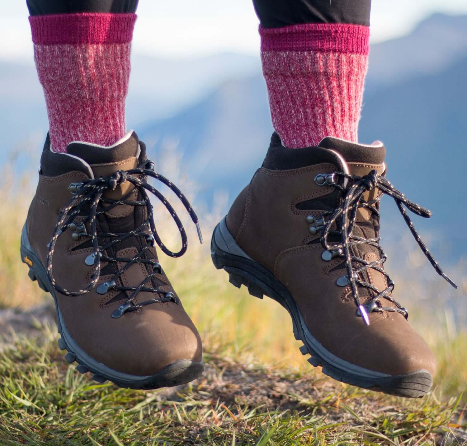 Best Womens Hiking Boots 2024 - Cindy Deloria