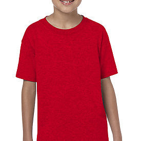 red gildan shirt