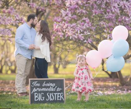 Spring pregnancy announcement ideas