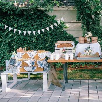 Spring baby shower ideas: Picnic baby shower