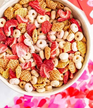 Valentine's Day Activity for Toddlers: Snack Mix