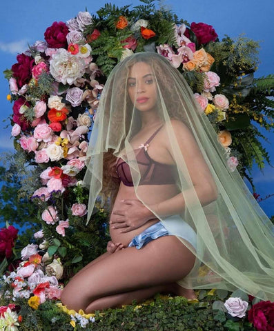 Beyonce's pregnancy announcement