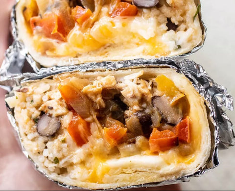 https://cdn.shopify.com/s/files/1/1407/3324/files/chicken-burritos_480x480.jpg?v=1625173036