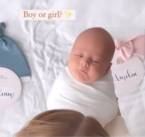 Newborn baby photo gender reveal