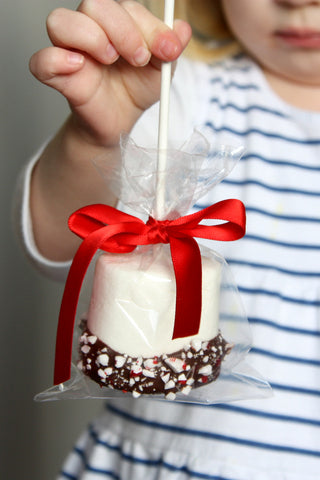 homemade gifts - chocolate-dipped marshmallows via Modern Parents Messy Kids