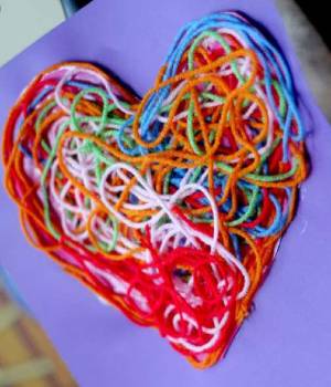 Valentine's Day Craft for Toddlers: Yarn Heart