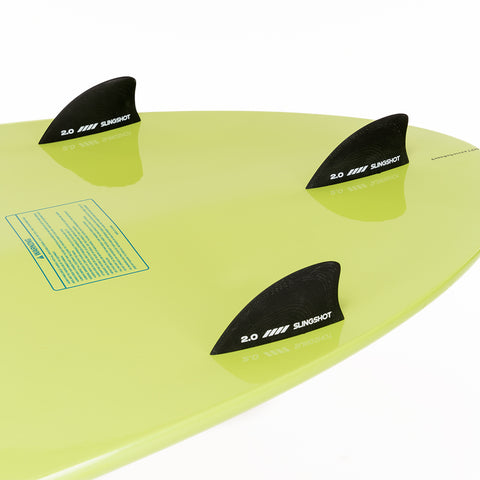 Slingshot 2023 Boss Hoss V2 Wake Surfer customisable fin configuration