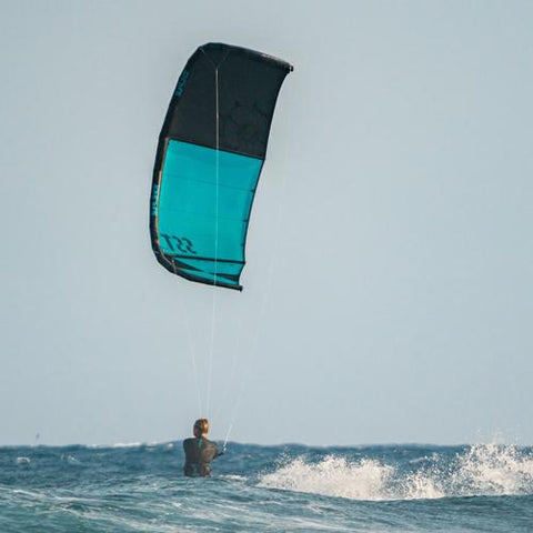 Slingshot SST V6 surf kite tested tough