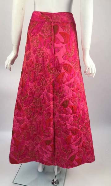 1970s Thai Silk Pink Quilted Skirt - MRS Couture