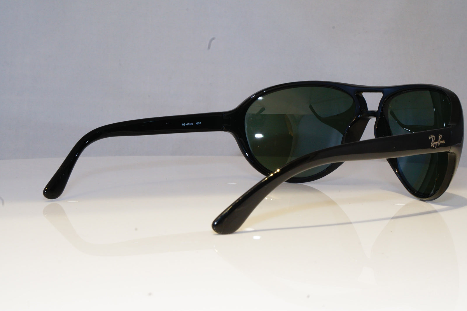 ray ban 4090