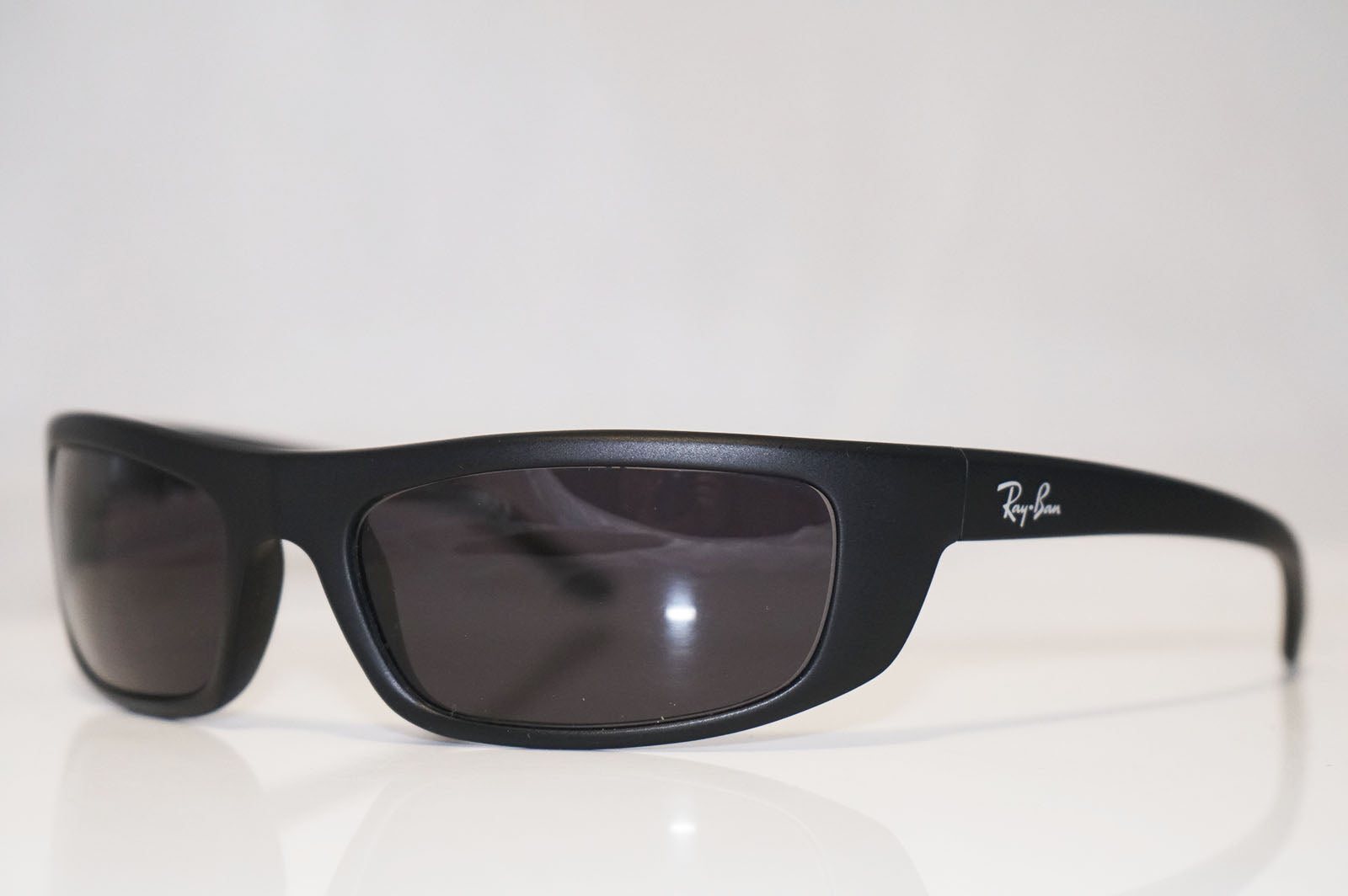 RAY-BAN Vintage Mens Designer 