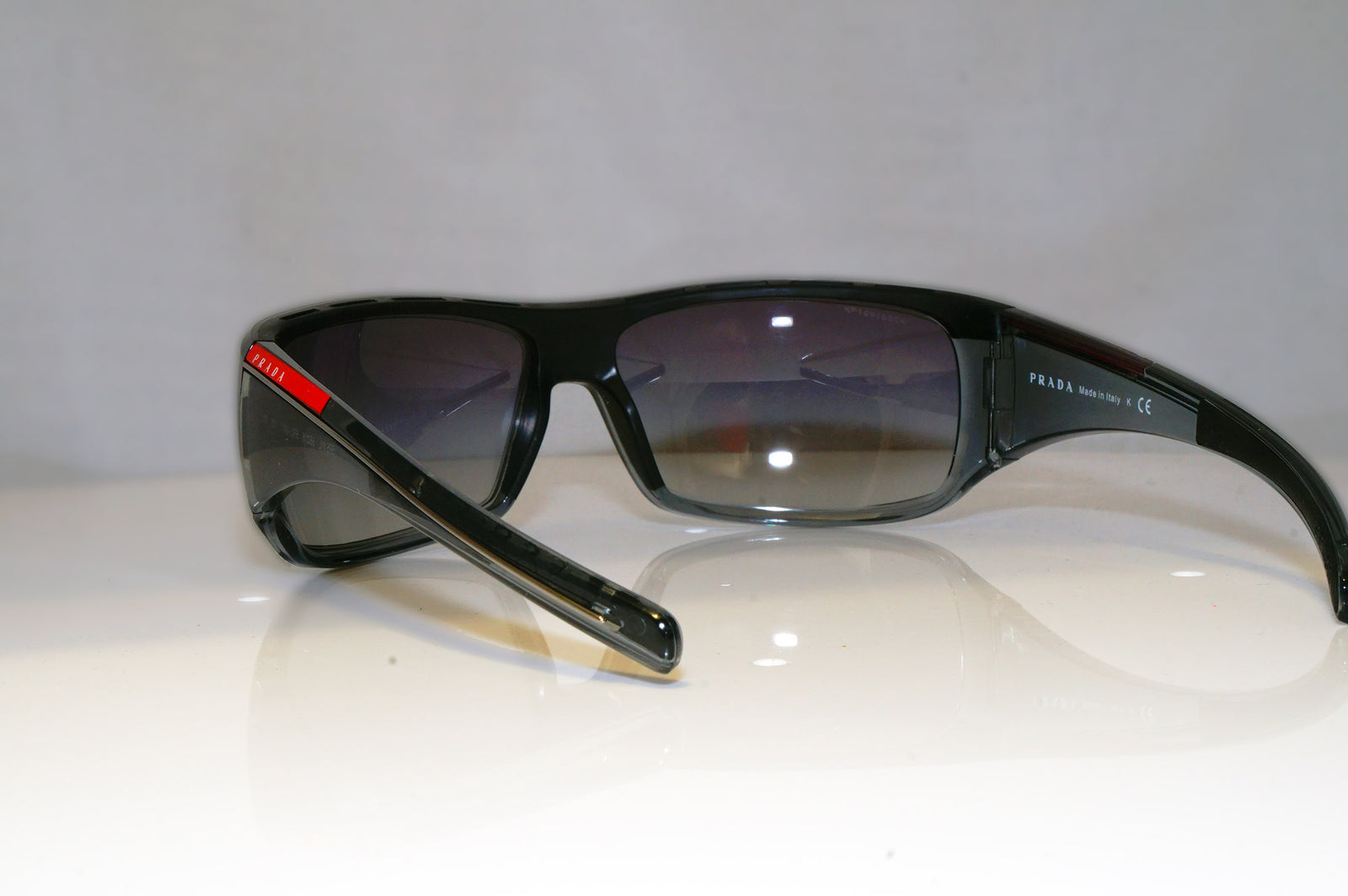 prada sps 01l