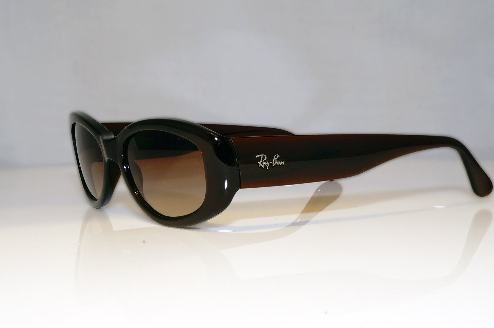 ray ban 4135