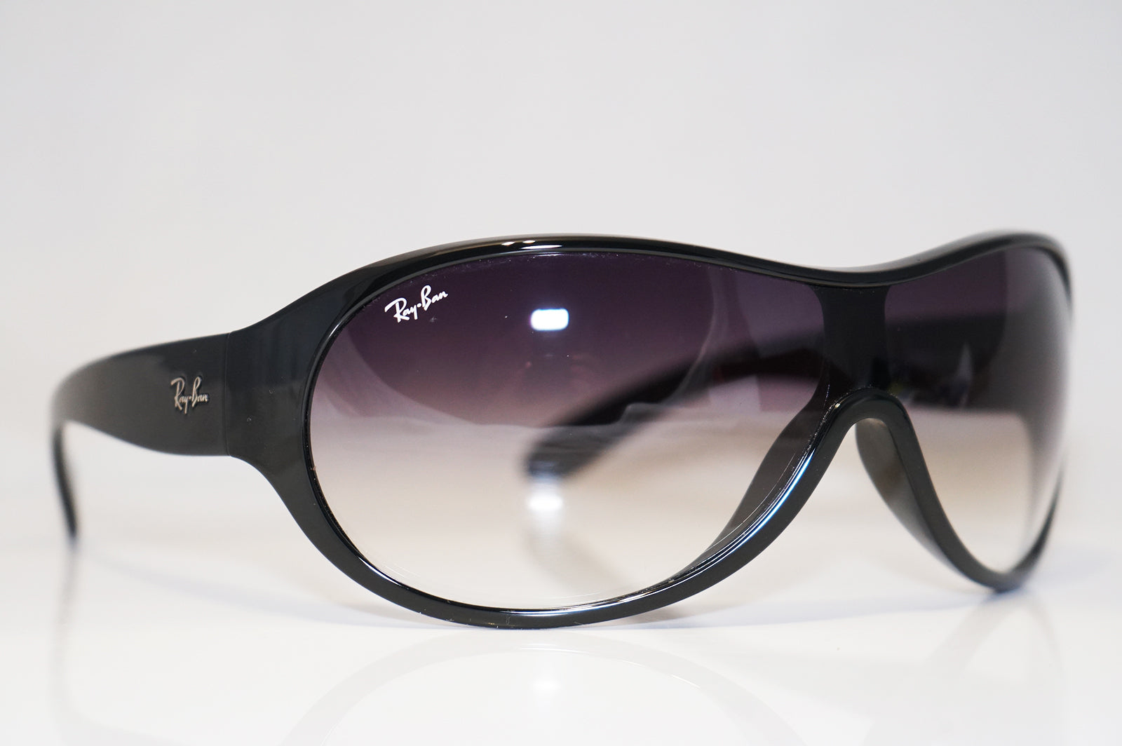 RAY-BAN Womens Designer Sunglasses 